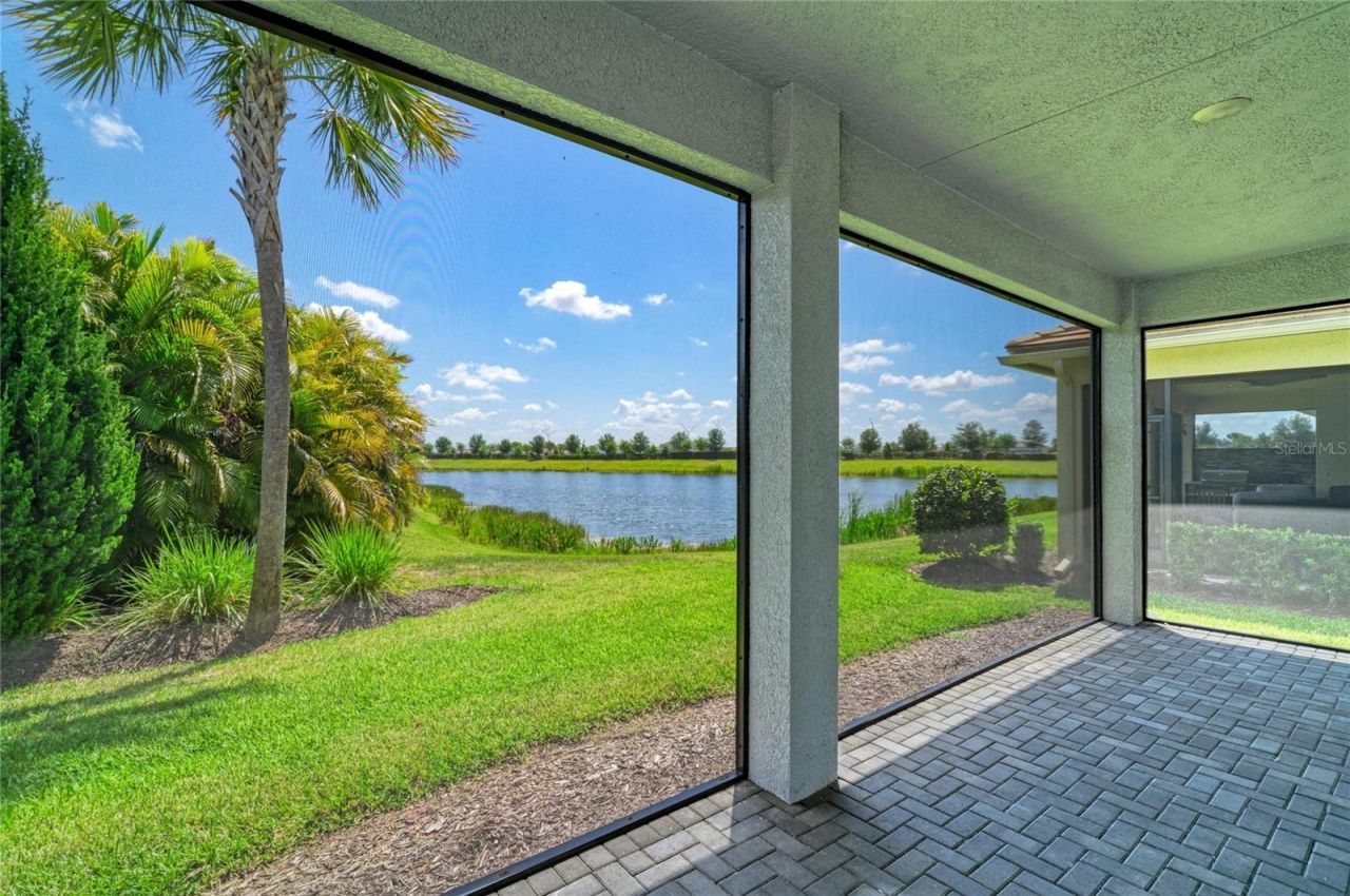 5290 Barnett Circle , Bradenton, FL 34211 Photo