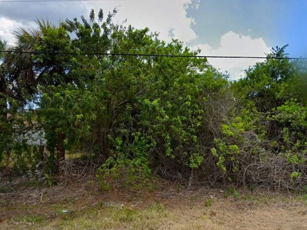 690 LOMOND DRIVE , PORT CHARLOTTE, FL 33953