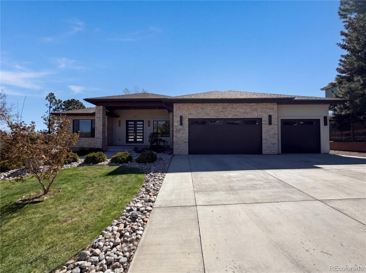 8804 S Brentwood Street, Littleton, CO 80128 Main Photo