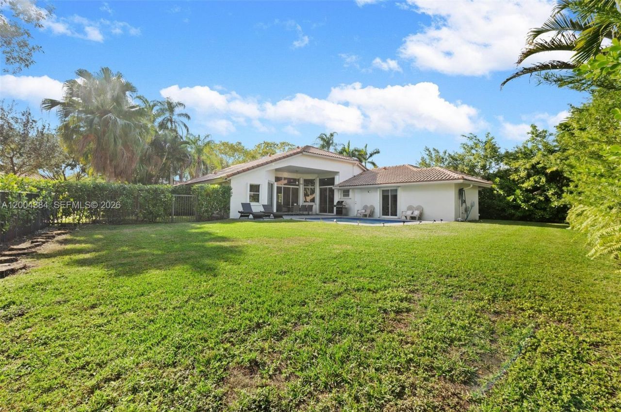 765 Bayside Ln , Weston, FL 33326 Photo