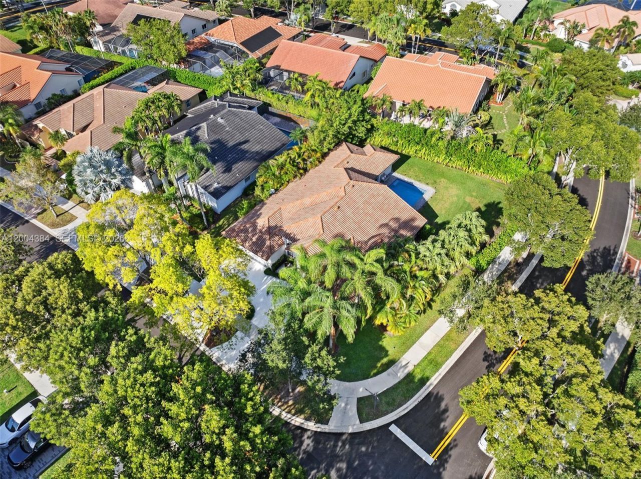 765 Bayside Ln , Weston, FL 33326 Photo