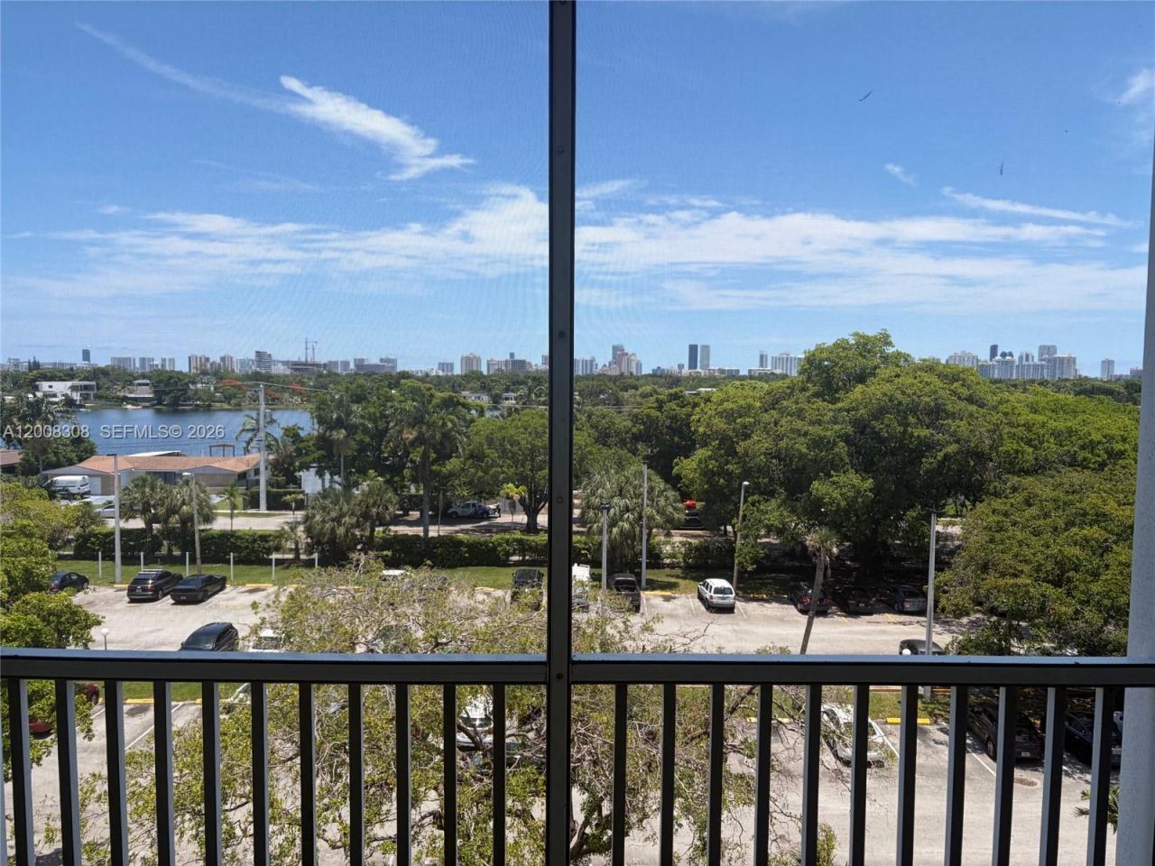 1780 NE 191st St, Unit 600-2, Miami, FL 33179 Photo