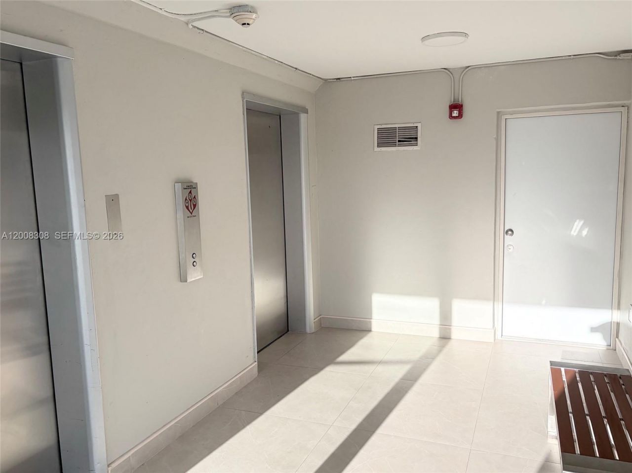 1780 NE 191st St, Unit 600-2, Miami, FL 33179 Photo