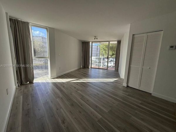 6955 NW 186th St , Unit F209, Hialeah, FL 33015