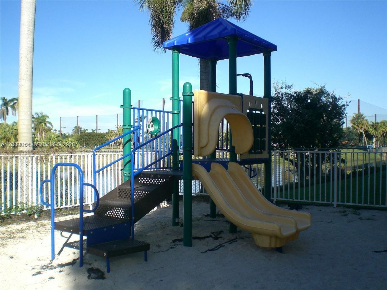 6955 NW 186th St , Unit F209, Hialeah, FL 33015 Photo