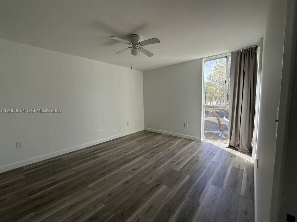 6955 NW 186th St , Unit F209, Hialeah, FL 33015 Photo
