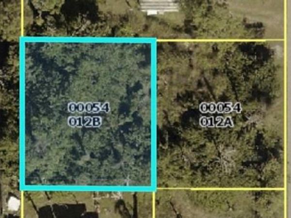 7822 Bogart DR , NORTH FORT MYERS, FL 33917