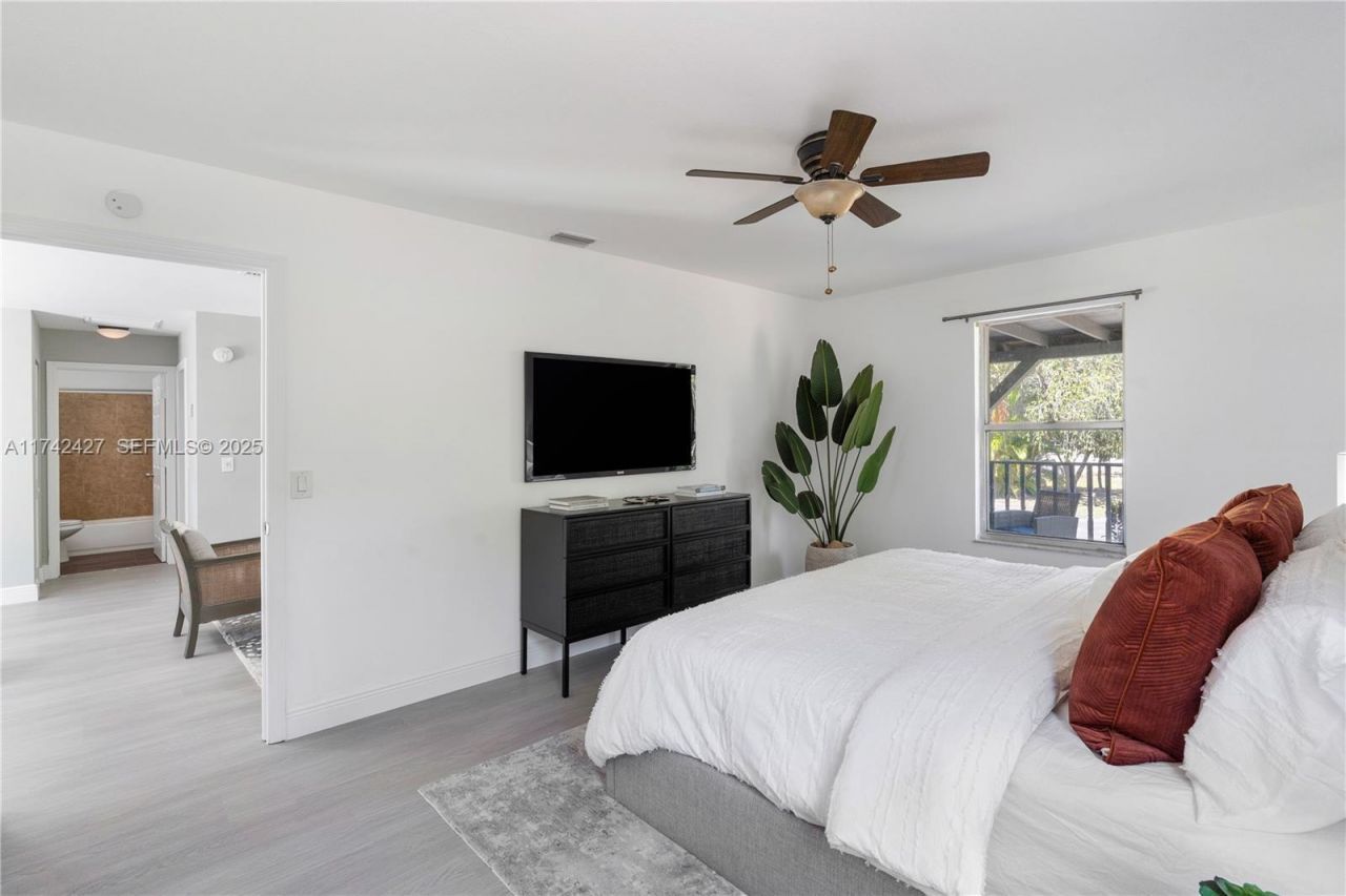 11448 N 68th St Street N, The Acreage, FL 33412 Photo