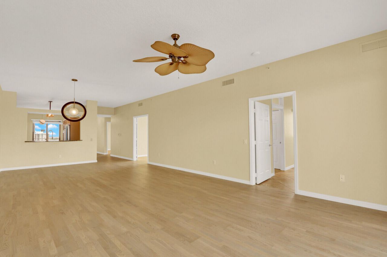 370 Golfview Road, Unit 901, North Palm Beach, FL 33408 Photo
