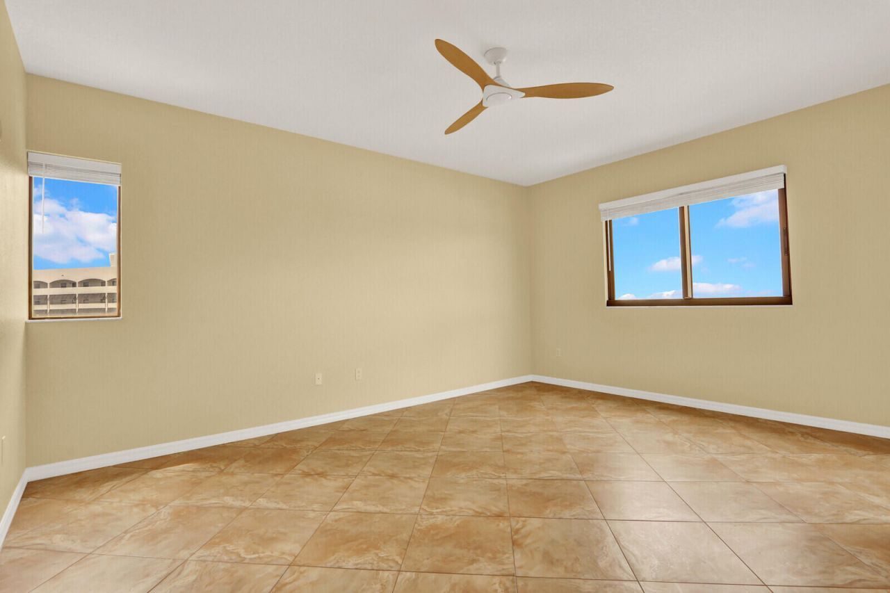 370 Golfview Road, Unit 901, North Palm Beach, FL 33408 Photo