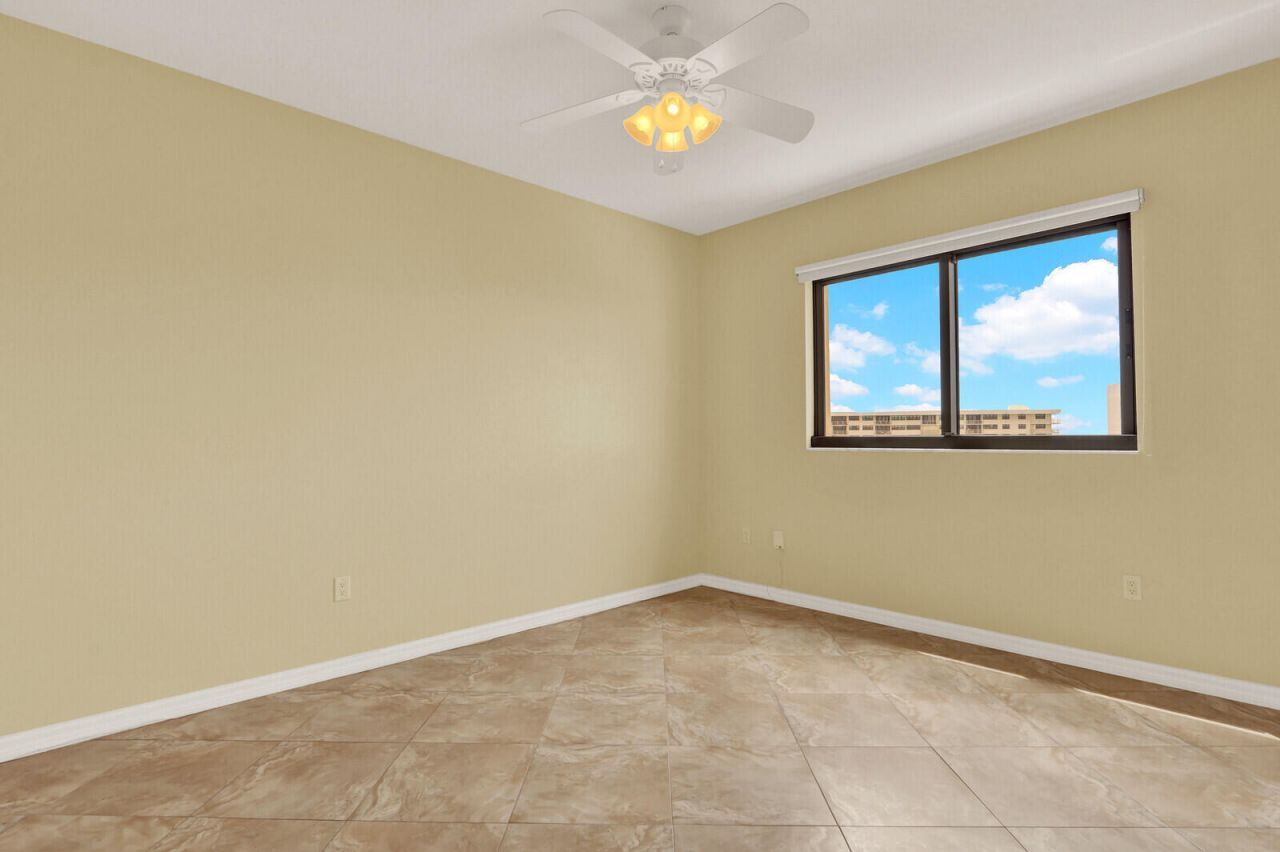 370 Golfview Road, Unit 901, North Palm Beach, FL 33408 Photo