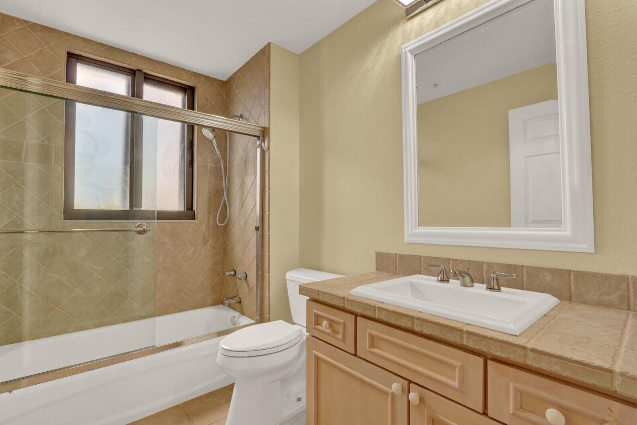 370 Golfview Road, Unit 901, North Palm Beach, FL 33408 Photo