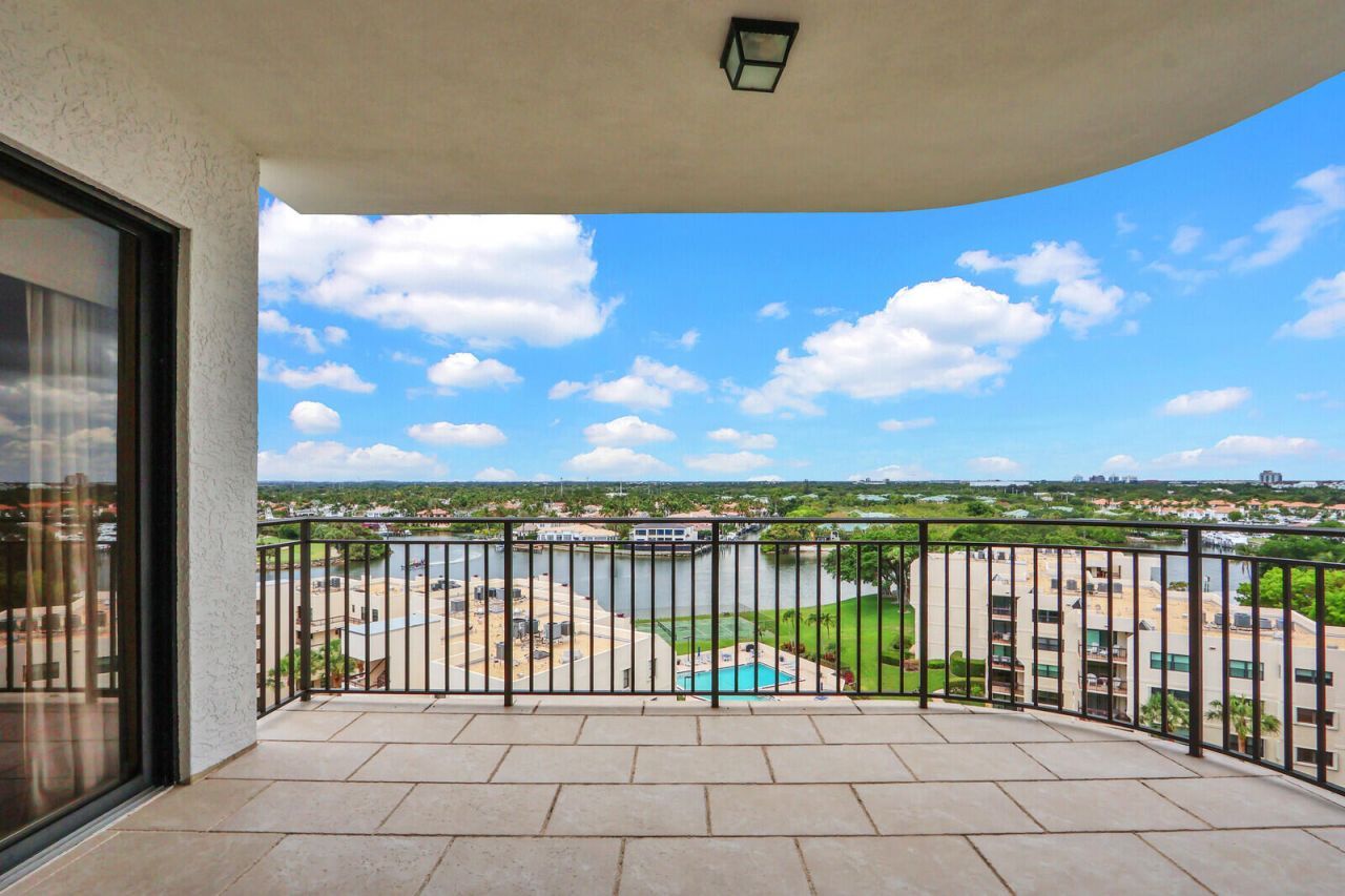 370 Golfview Road, Unit 901, North Palm Beach, FL 33408 Photo