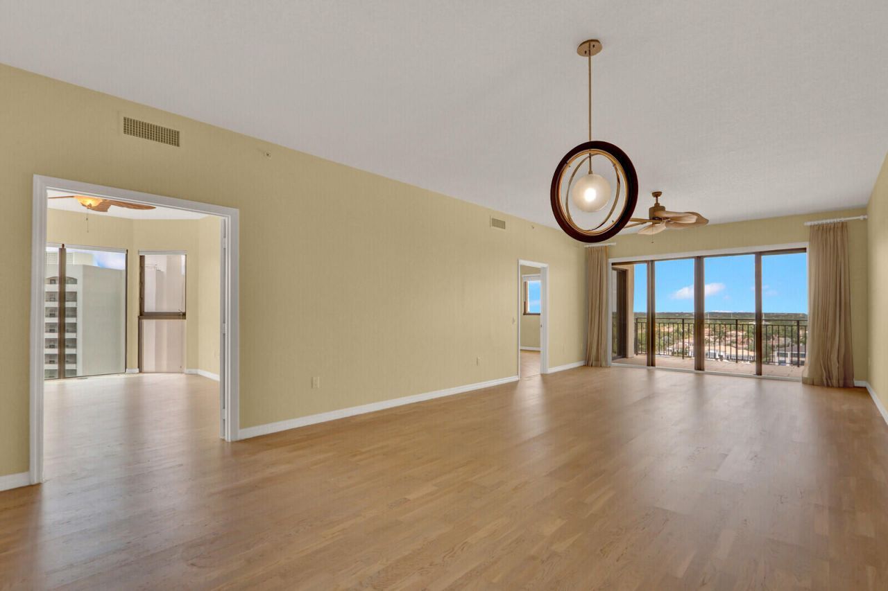370 Golfview Road, Unit 901, North Palm Beach, FL 33408 Photo