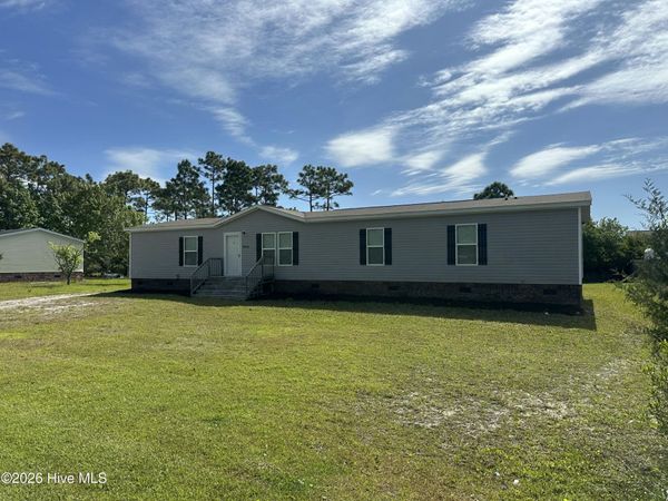 4214 8th Street SE, Southport, NC 28461