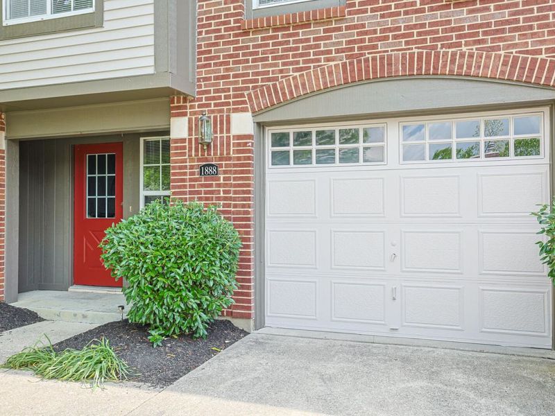 1888 Cliffview Lane, Florence, KY 41042 Photo 2