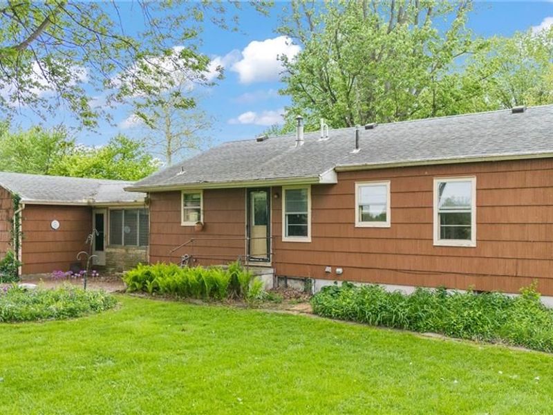 288 Gordon Road, Bethel Township, OH 45504 Photo 3