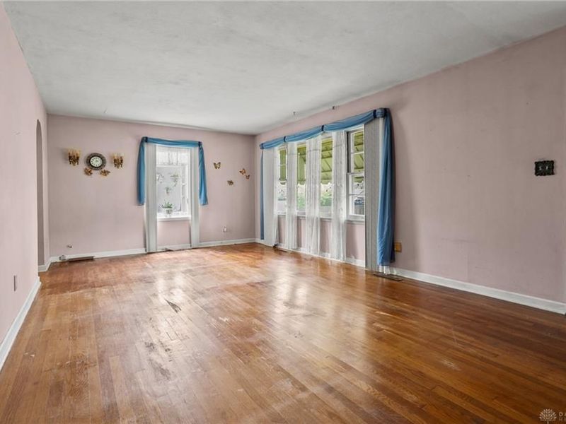 288 Gordon Road, Bethel Township, OH 45504 Photo 5