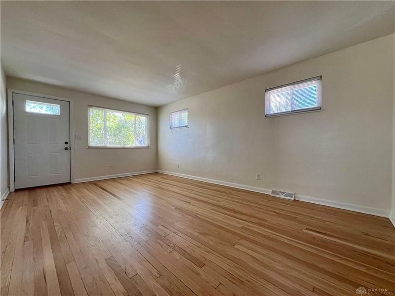 3021 Bulah Avenue, Dayton, OH 45429 Photo 3
