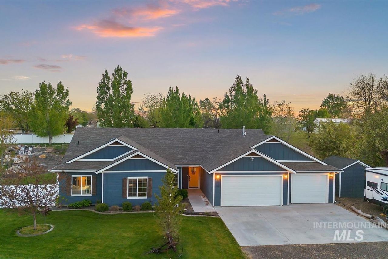 15015 Leon Lane, Caldwell, ID 83605 Main Photo