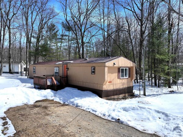 6091 Kellogg Drive, Gaylord, MI 49735