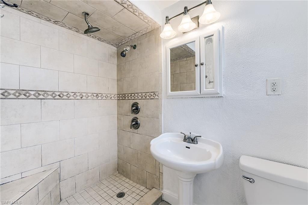 1443 Ricardo Ave, Fort Myers, FL 33901 Photo