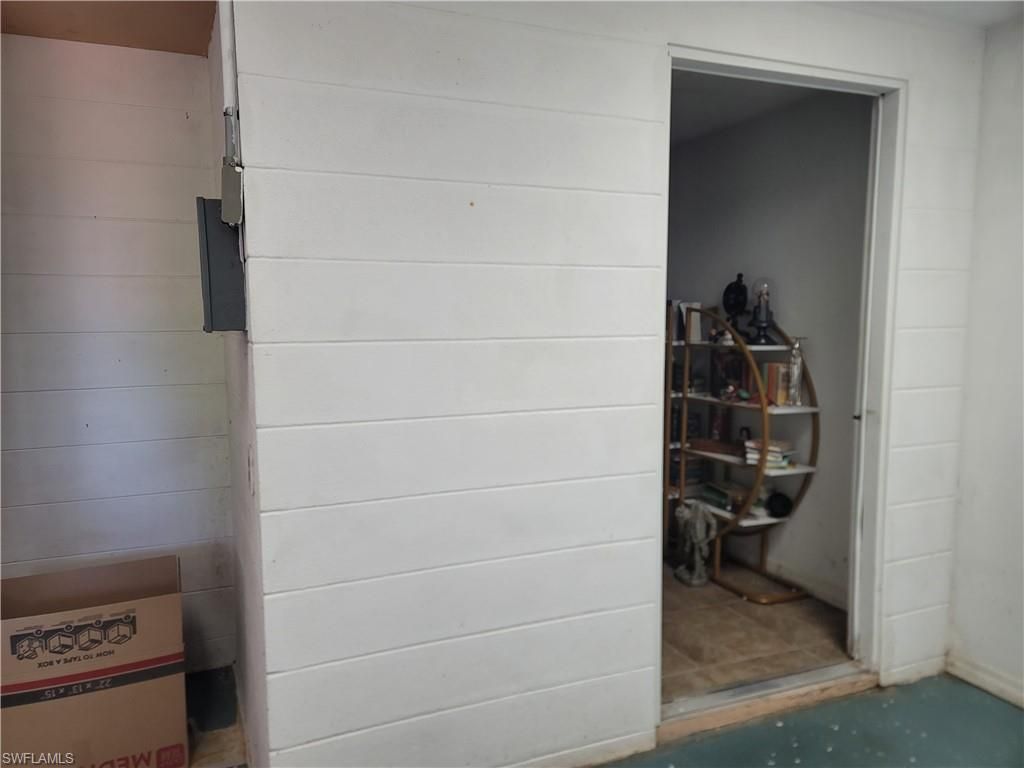 511 Wyoming Rd , Lehigh Acres, FL 33936 Photo