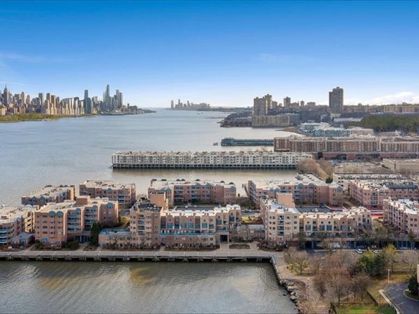 405 Williams Court 405, Unit 405, EDGEWATER, NJ 07020