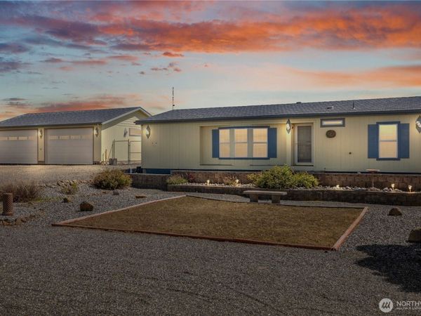403 Apple Place SW, Mattawa, WA 99349
