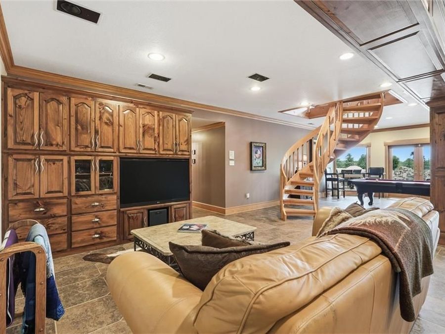 Property Image 48