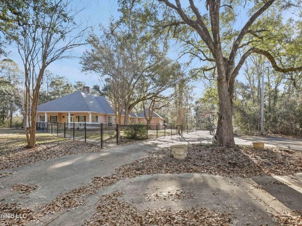 29109 W Dubuisson Road, Pass Christian, MS 39571