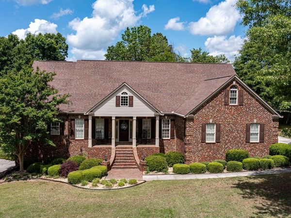 277 Givake Drive, Arab, AL 35016