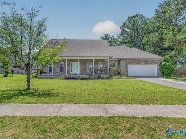 476 Wilson Mann Road, Owens Cross Roads, AL 35763