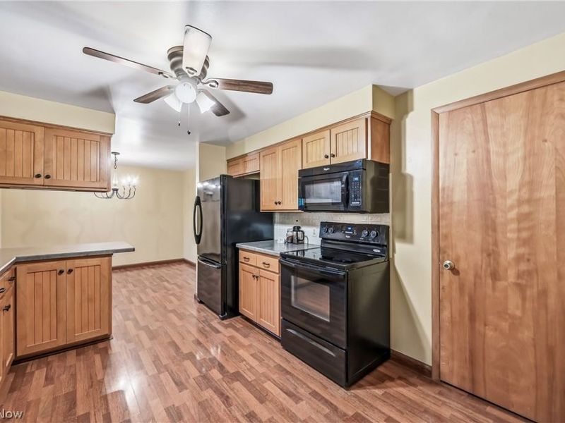 1862 Allen Drive, Salem, OH 44460 Photo 10