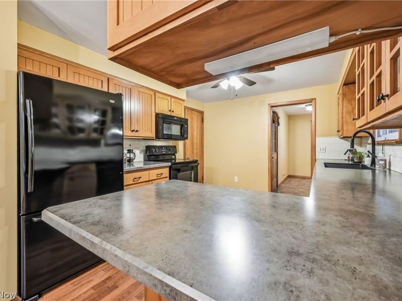1862 Allen Drive, Salem, OH 44460 Photo 11