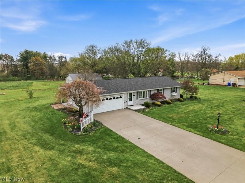 1862 Allen Drive, Salem, OH 44460 Photo 2