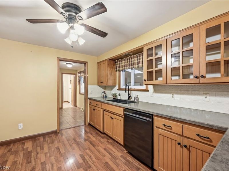 1862 Allen Drive, Salem, OH 44460 Photo 7