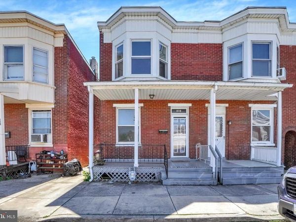 818 WALLACE STREET , YORK, PA 17403