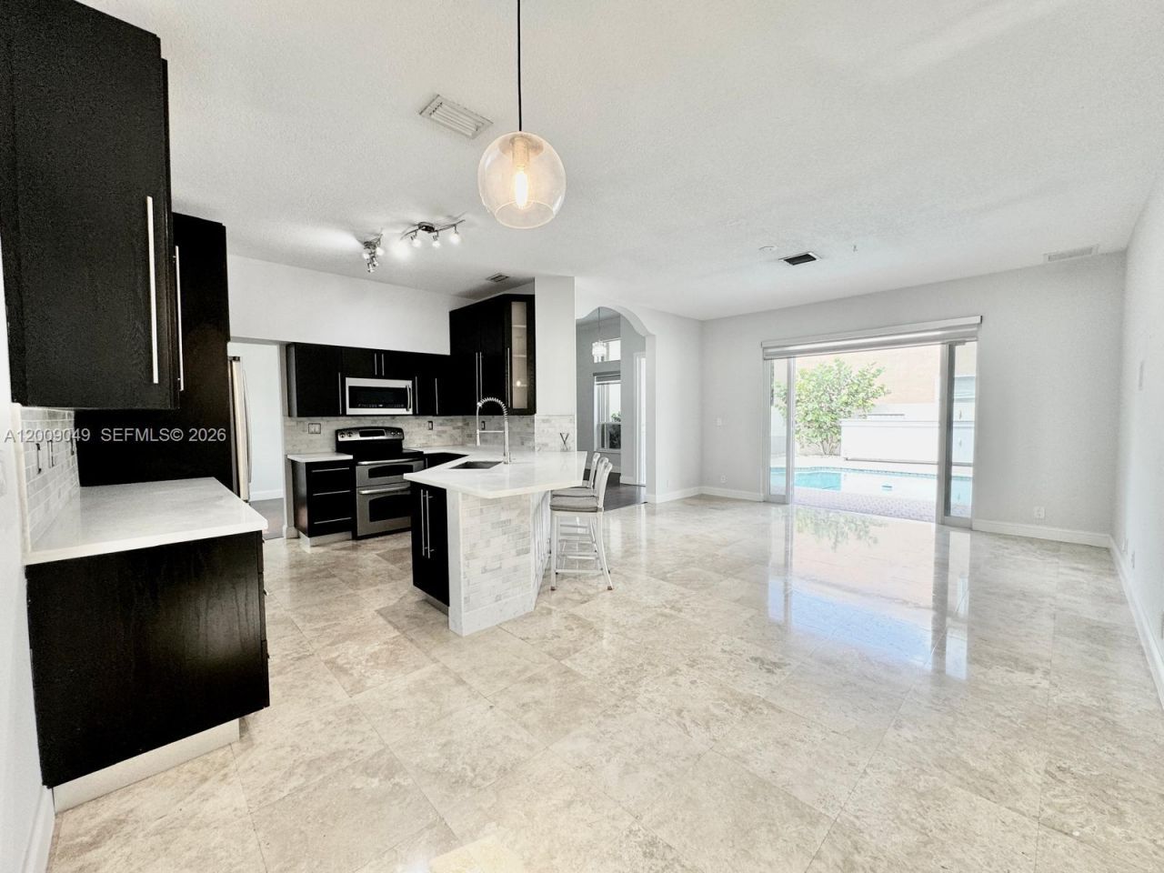 280 SW 167th Ave, Pembroke Pines, FL 33027 Photo