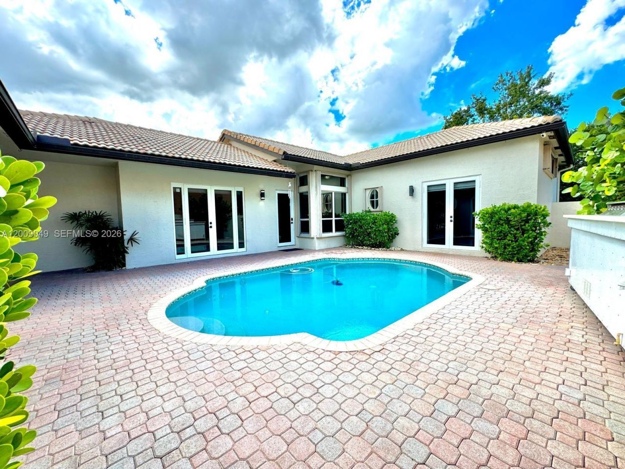 280 SW 167th Ave, Pembroke Pines, FL 33027 Photo