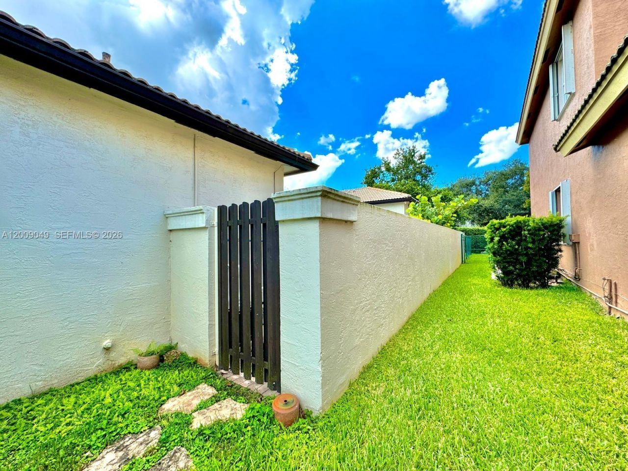 280 SW 167th Ave, Pembroke Pines, FL 33027 Photo