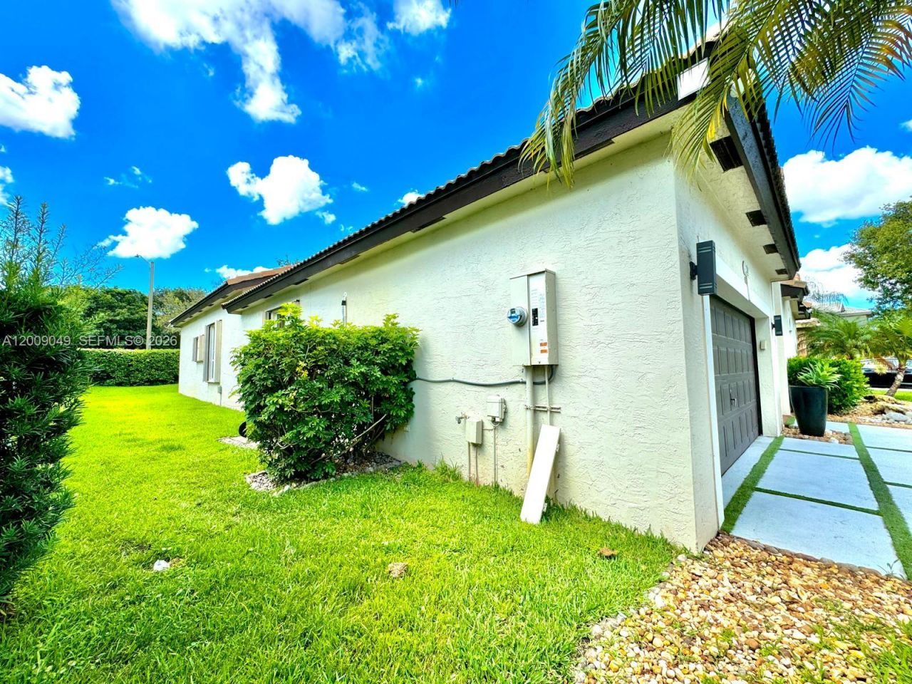 280 SW 167th Ave, Pembroke Pines, FL 33027 Photo