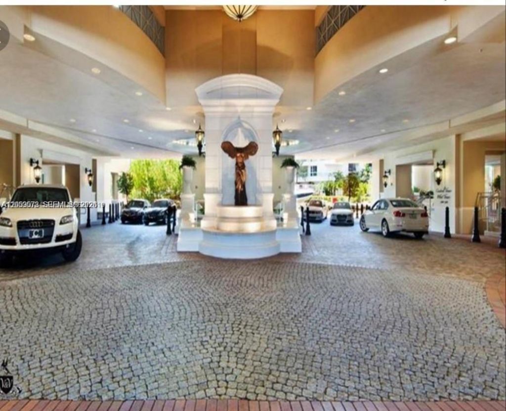 200 SE Sunny Isles Blvd , Unit 2-1205, Sunny Isles Beach, FL 33160 Photo