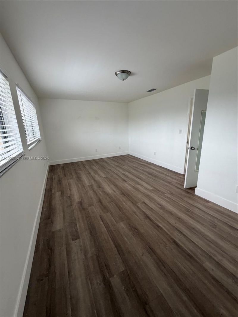 857 W 41st St , Unit 58, Hialeah, FL 33012 Photo