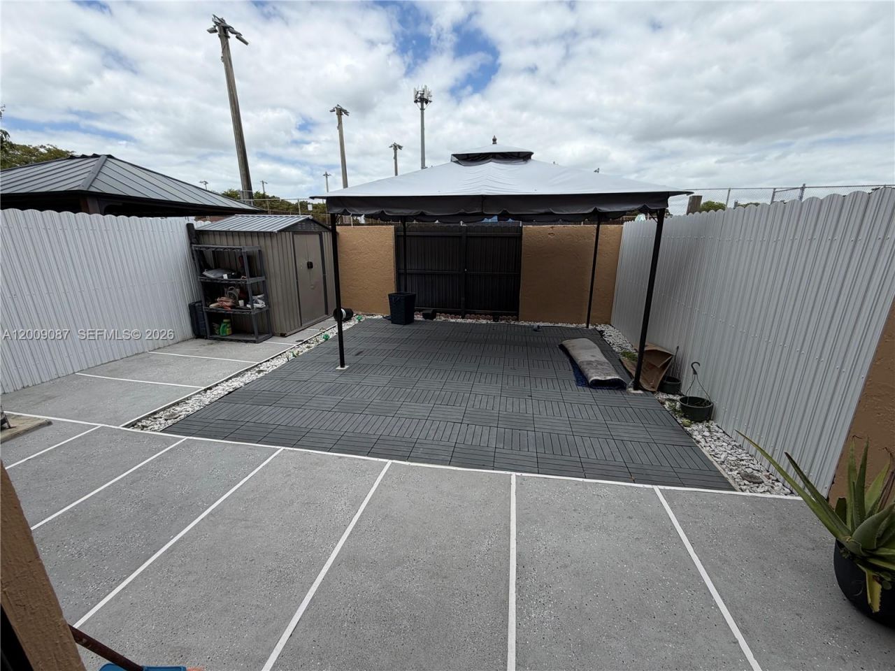 857 W 41st St , Unit 58, Hialeah, FL 33012 Photo