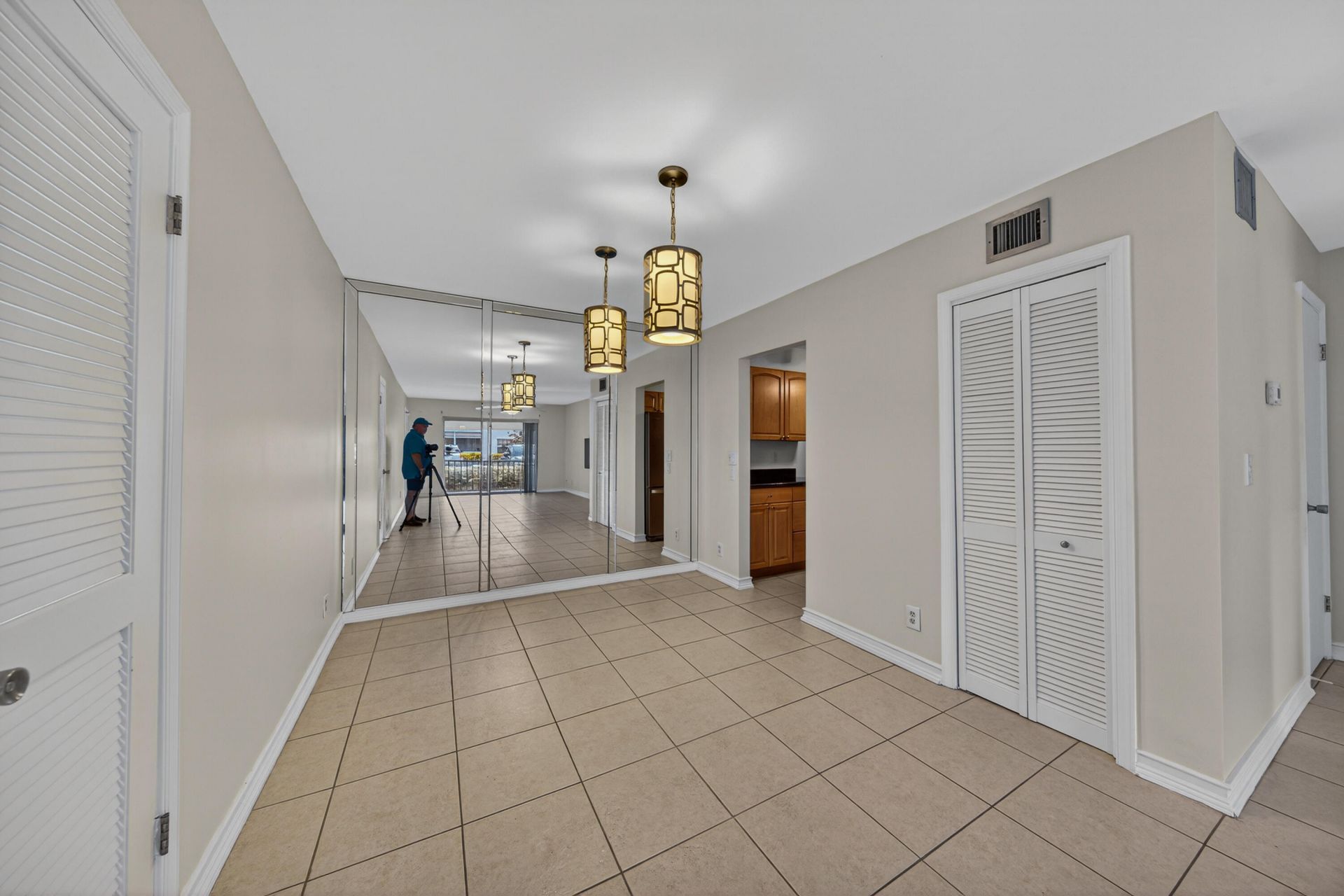 6521 Bay Club Drive, Unit 2, Fort Lauderdale, FL 33308 Photo
