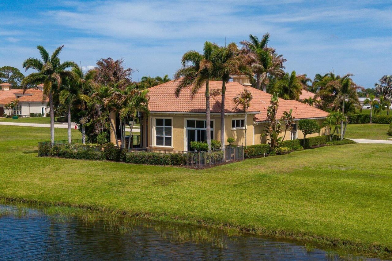116 SE Bella Strano, Port Saint Lucie, FL 34984 Photo