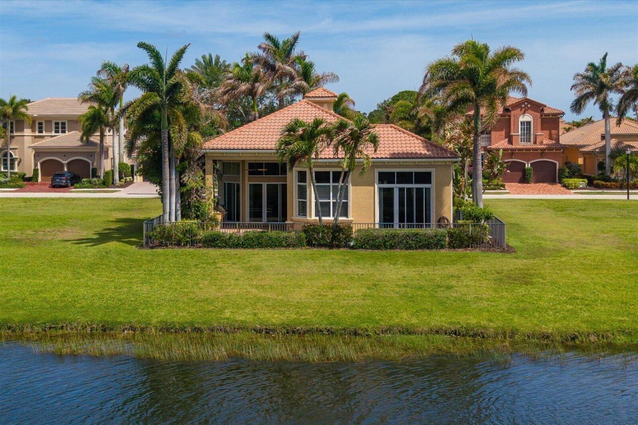 116 SE Bella Strano, Port Saint Lucie, FL 34984 Photo