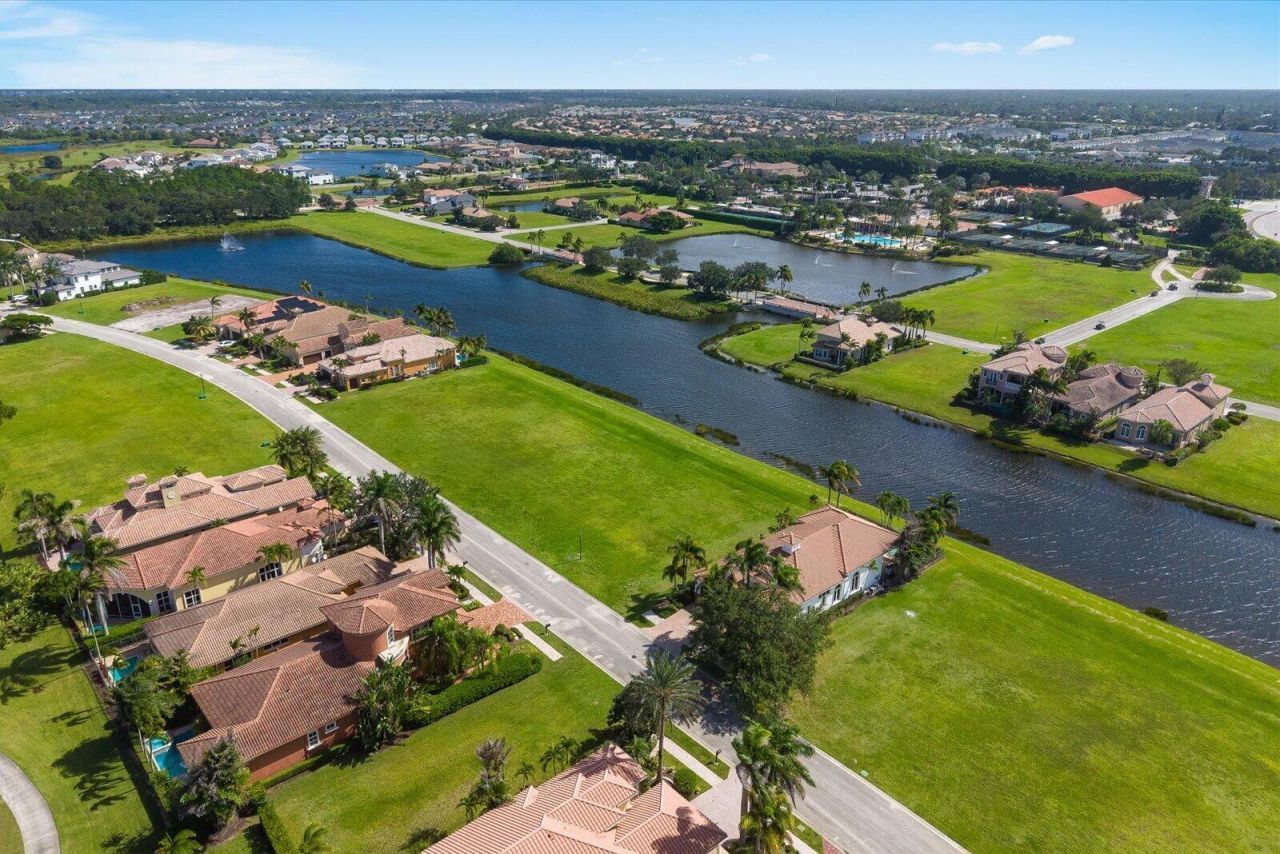 116 SE Bella Strano, Port Saint Lucie, FL 34984 Photo