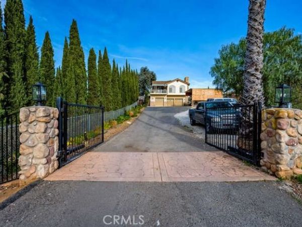 2913 Harris, Vista, CA 92084